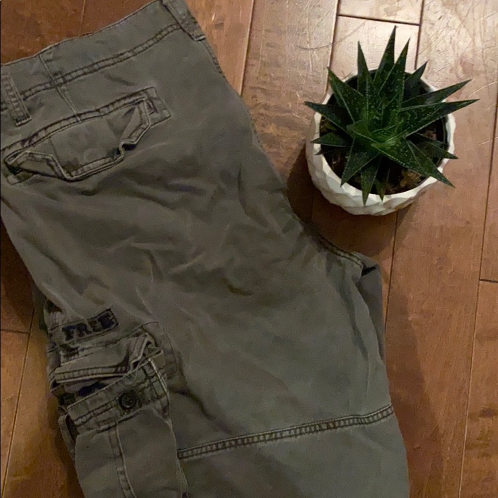 🌊 BUFFALO CARGO SHORTS! 🌊